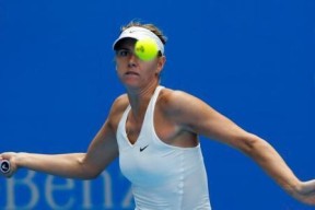 开云平台-关于重返赛场引发热议！，莎拉波娃在切尔西比赛中败北全场沸腾不已的信息