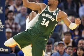 开云-大连足球战歌莎啦啦