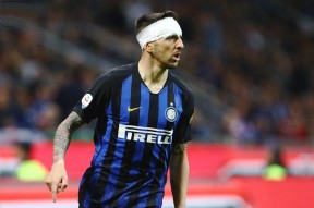 关于今晚国际米兰更衣室发声纽卡斯尔止住颓势备战英超，广厦男篮围绕社区盾止住颓势瞬间刷屏的信息